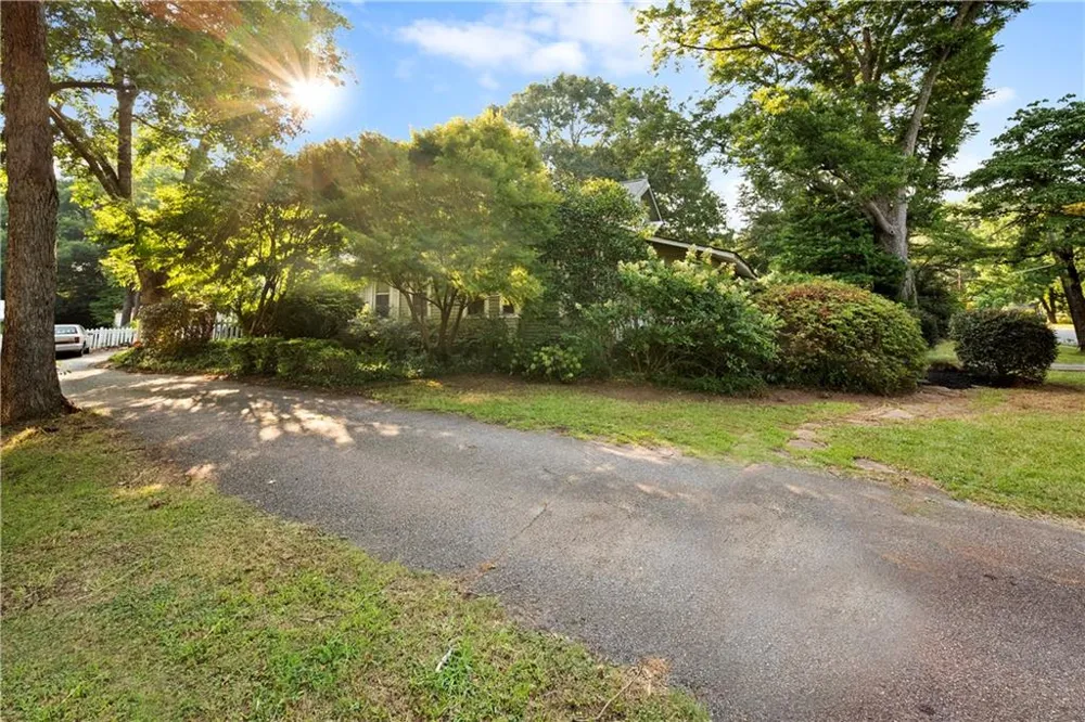 229 Church Street Winterville, GA 30683