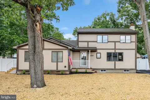 250 STATION DRIVE