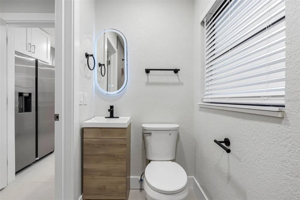 1005 APACHE TRAIL Clearwater, FL 33755