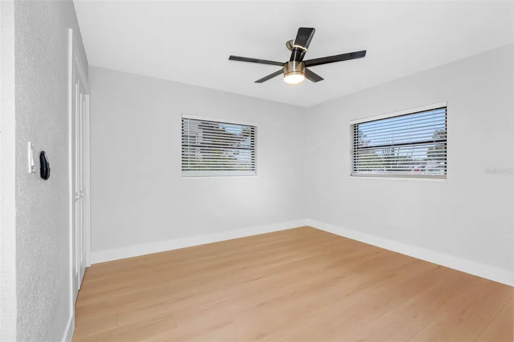 1005 APACHE TRAIL Clearwater, FL 33755