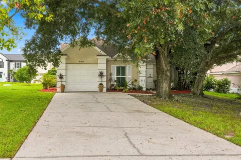 934 BERKLEY COURT