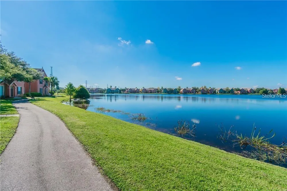 9034 LAKE CHASE ISLAND WAY #9034 Tampa, FL 33626