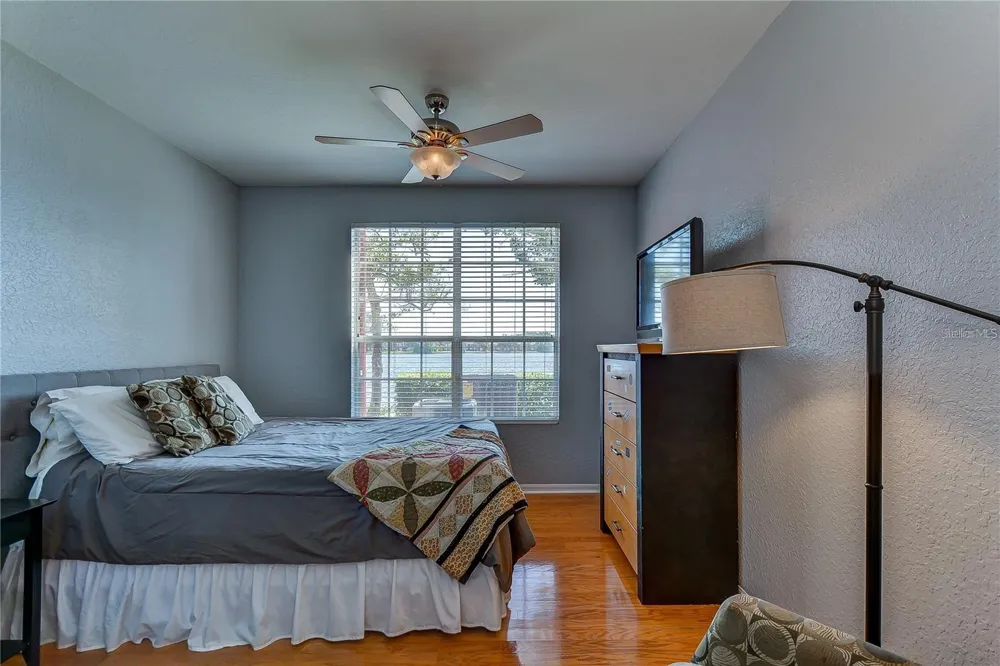 9034 LAKE CHASE ISLAND WAY #9034 Tampa, FL 33626
