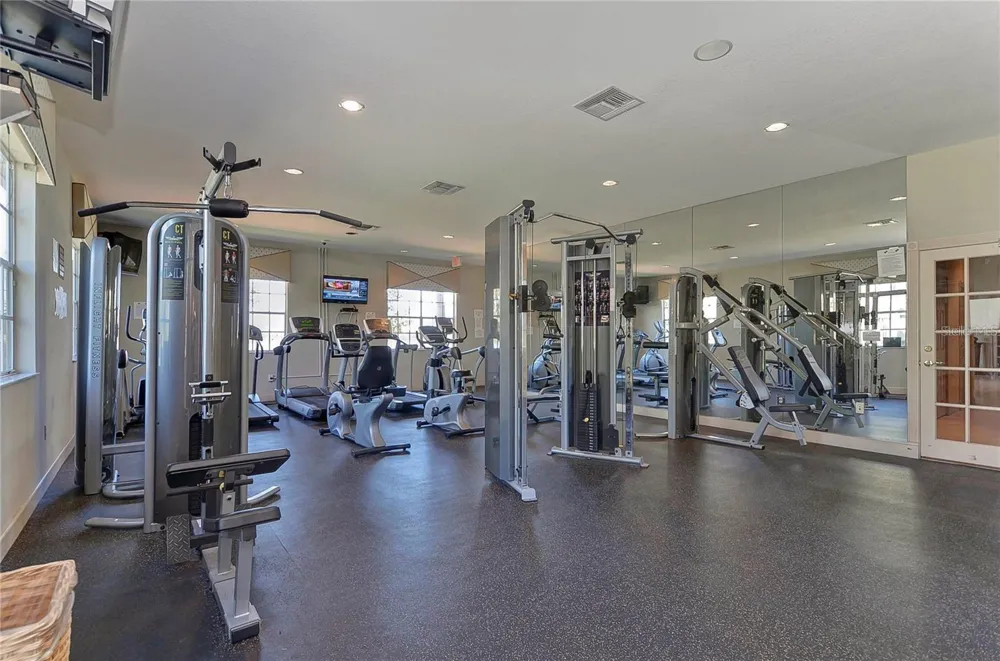 9034 LAKE CHASE ISLAND WAY #9034 Tampa, FL 33626