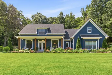 1007 Scenic Dr