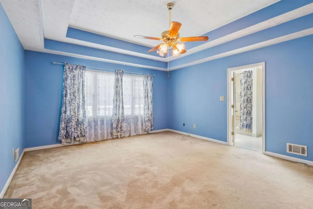 1192 Lakeview RD Grayson, GA 30017