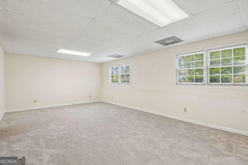 1192 Lakeview RD Grayson, GA 30017
