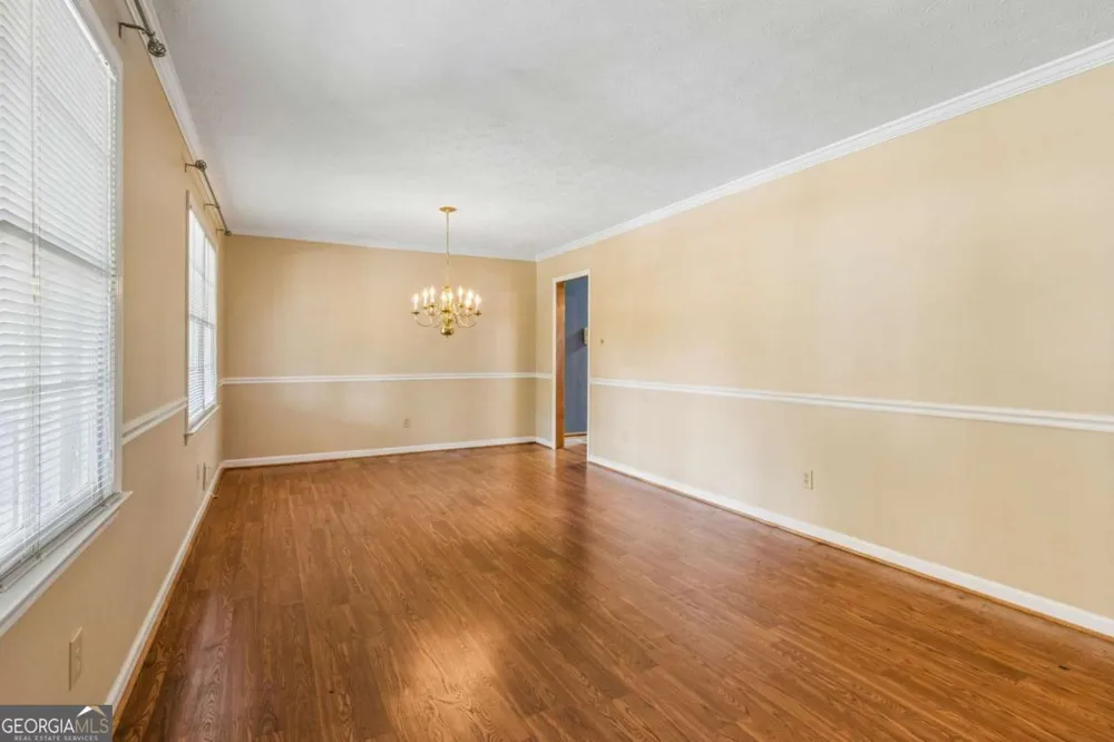 1192 Lakeview RD Grayson, GA 30017