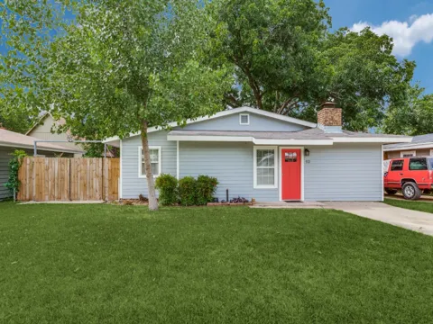 512 Bluebonnet Drive