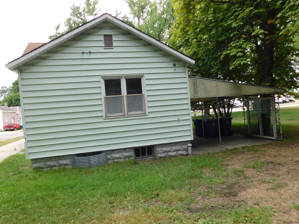 157 Harrison Street Manistee, MI 49660