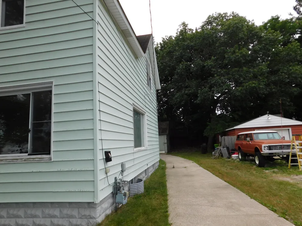 157 Harrison Street Manistee, MI 49660