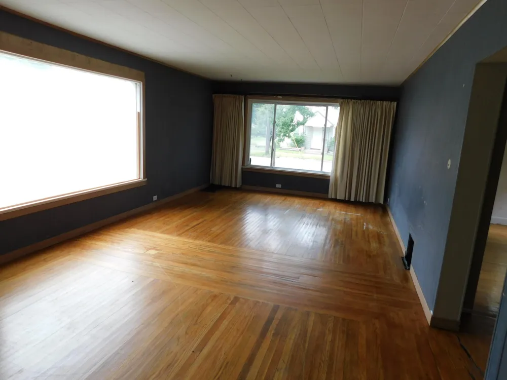 157 Harrison Street Manistee, MI 49660