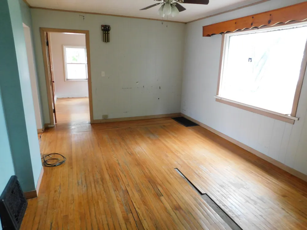157 Harrison Street Manistee, MI 49660