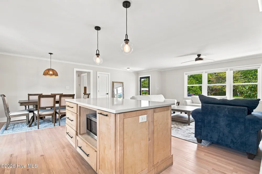 501 Long Leaf Acres Drive Wilmington, NC 28405