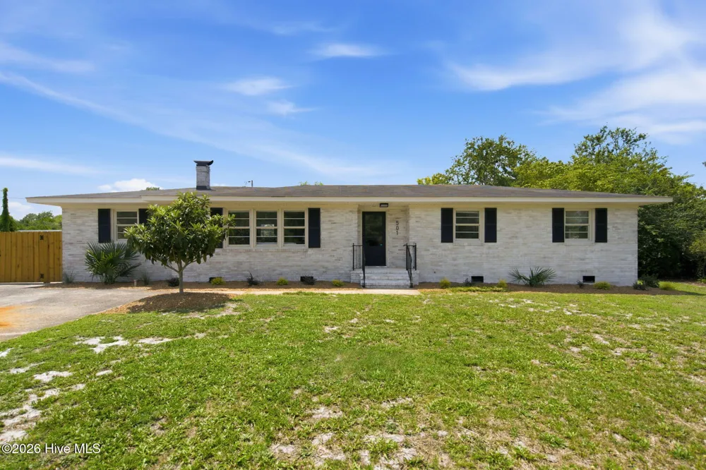 501 Long Leaf Acres Drive Wilmington, NC 28405