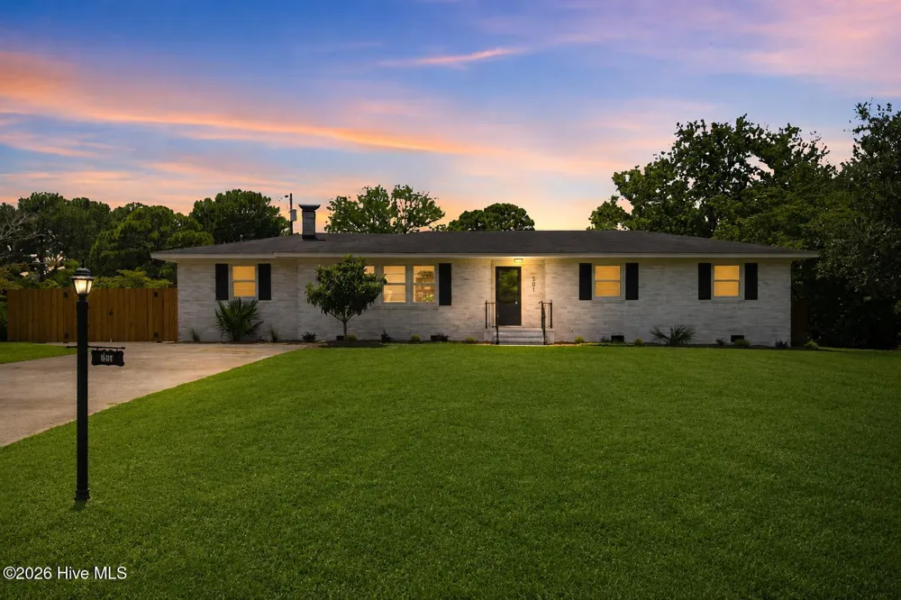 501 Long Leaf Acres Drive Wilmington, NC 28405