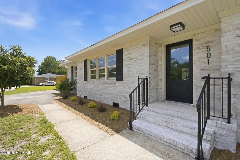 501 Long Leaf Acres Drive Wilmington, NC 28405