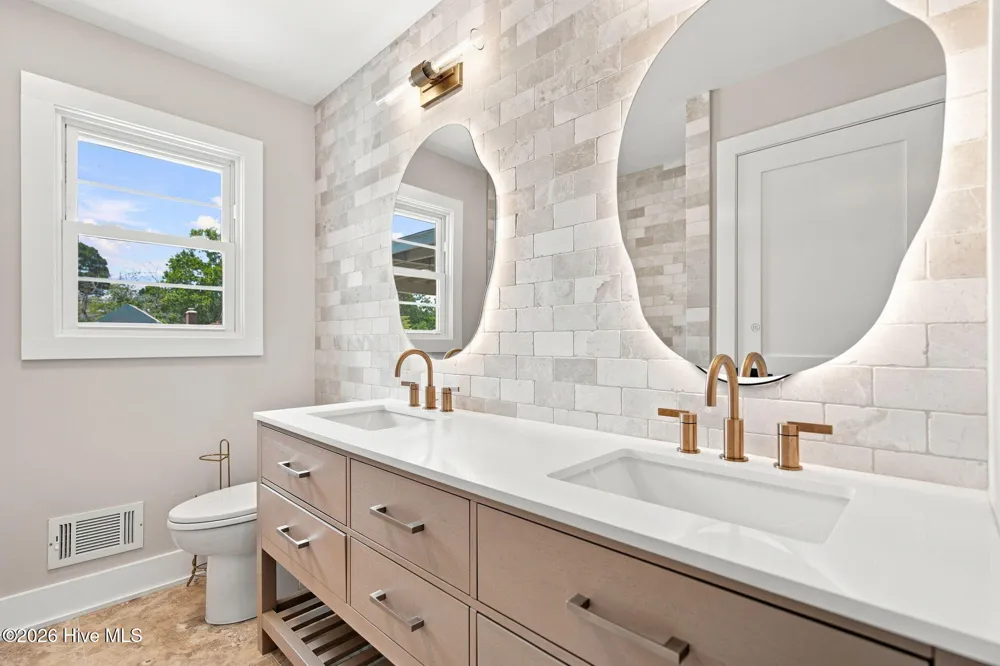 501 Long Leaf Acres Drive Wilmington, NC 28405