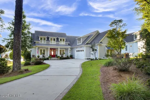 3623 White Cliffs Drive