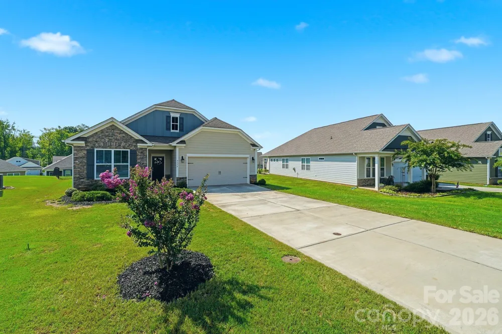 4374 Riverton Loop Denver, NC 28037