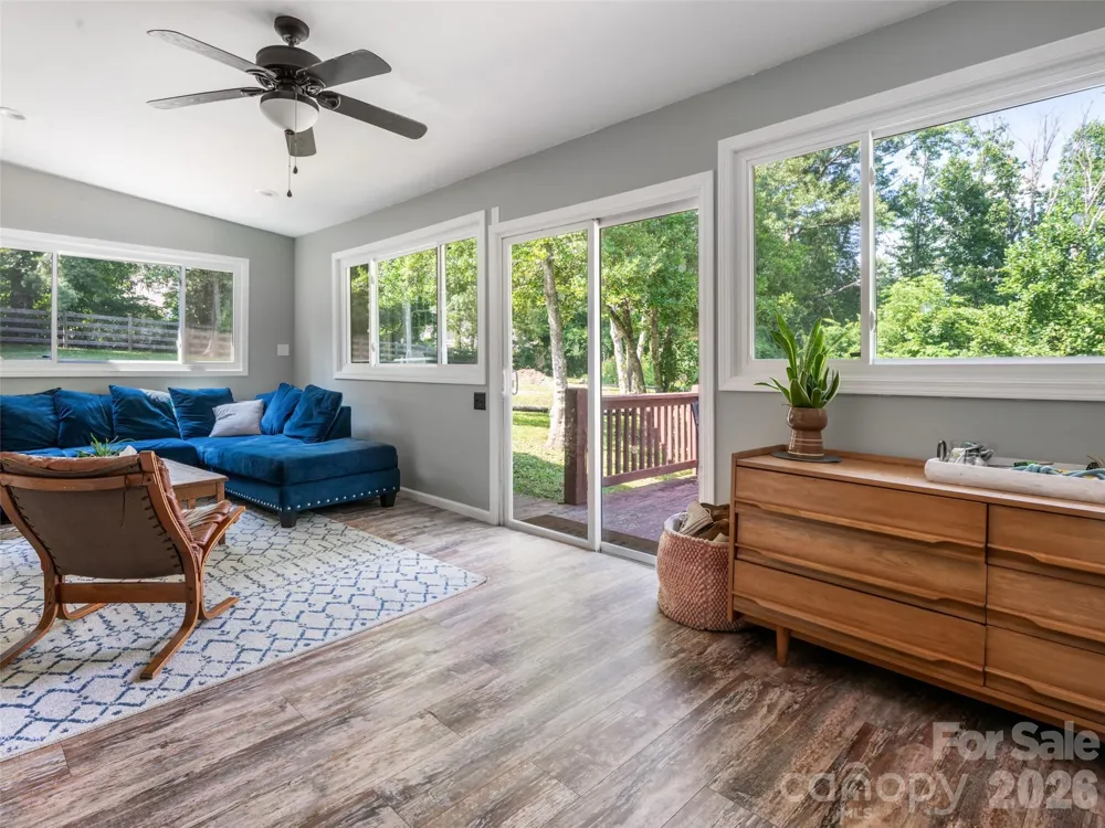 61 Sherwood Forest Drive Arden, NC 28704