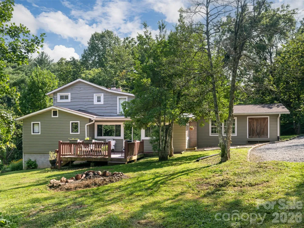 61 Sherwood Forest Drive Arden, NC 28704