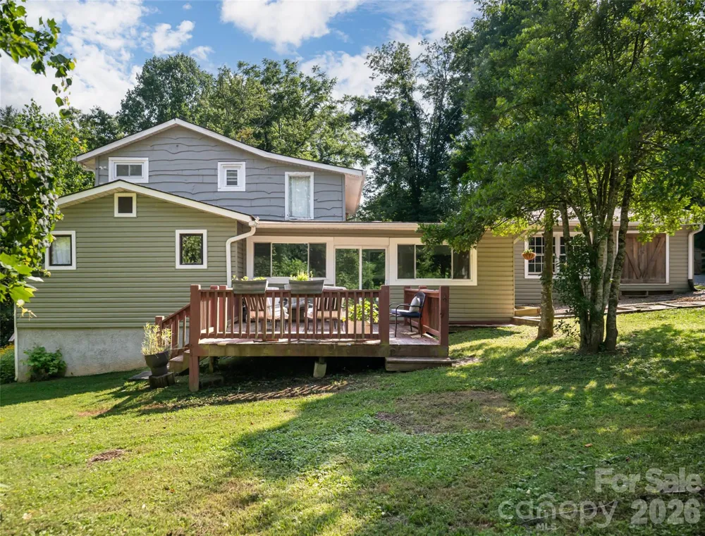61 Sherwood Forest Drive Arden, NC 28704