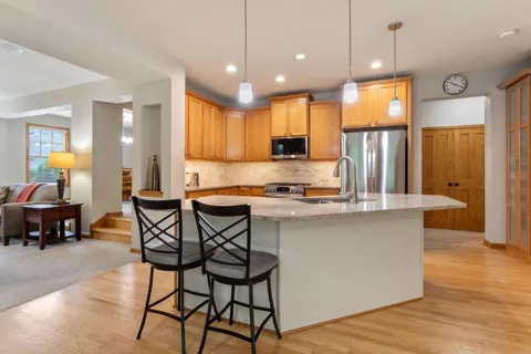 3457 Couchtown Path