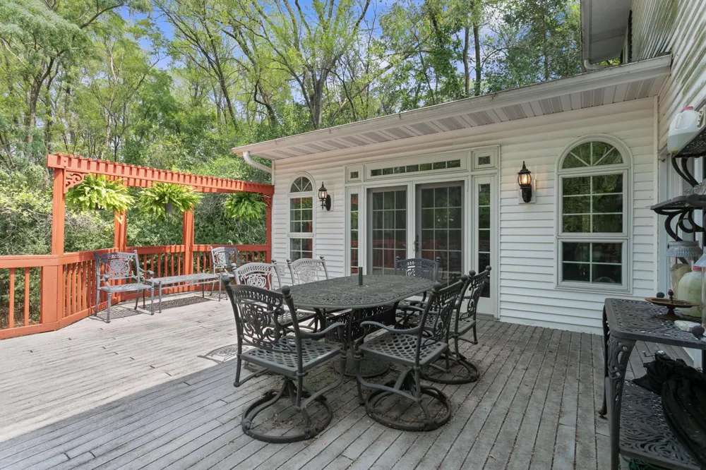16690 Division Street Lakeland, MN 55043