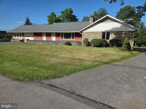1215 SYLVAN CIRCLE