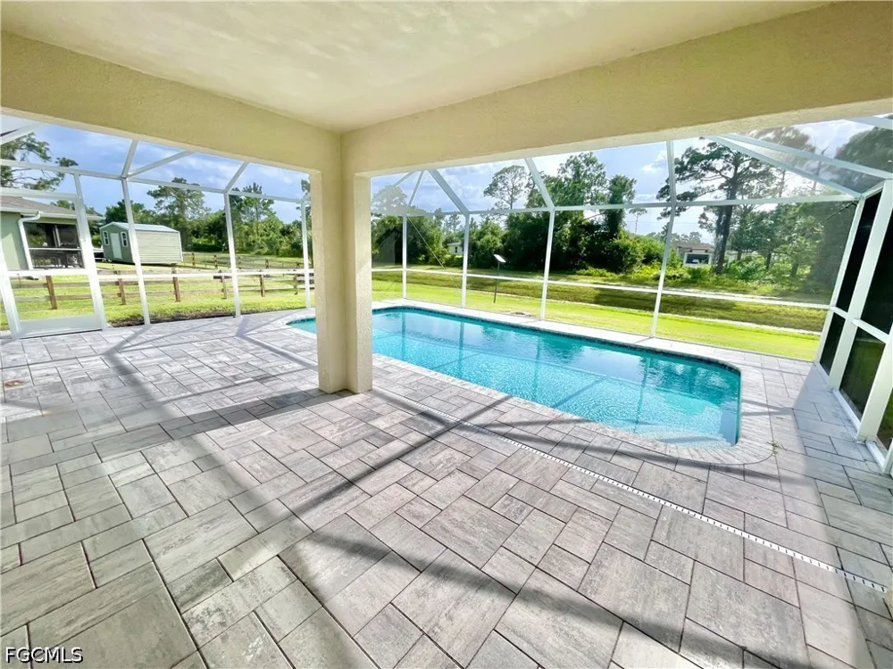 W Hummingbird Drive Labelle, FL 33935