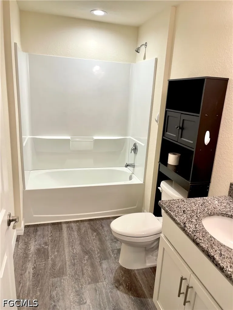 W Hummingbird Drive Labelle, FL 33935