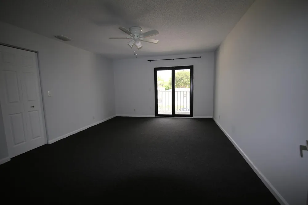 324 W PINE STREET #13 Lantana, FL 33462