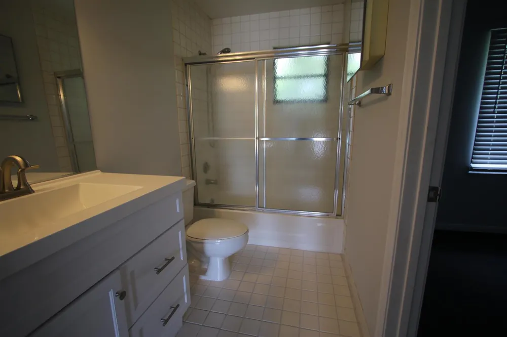 324 W PINE STREET #13 Lantana, FL 33462