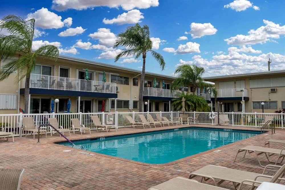 223 S FEDERAL Highway #17 Dania Beach, FL 33004