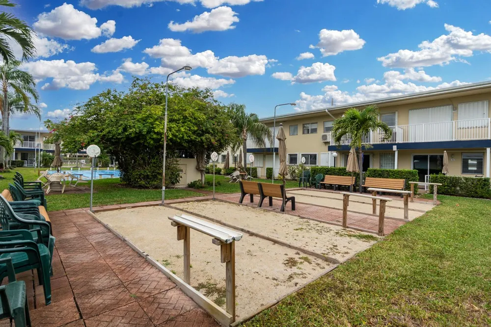 223 S FEDERAL Highway #17 Dania Beach, FL 33004