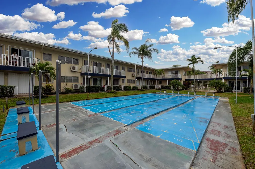 223 S FEDERAL Highway #17 Dania Beach, FL 33004