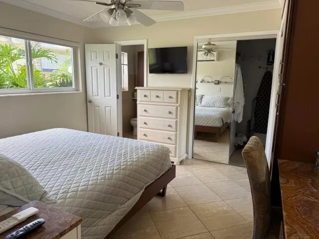 223 S FEDERAL Highway #17 Dania Beach, FL 33004