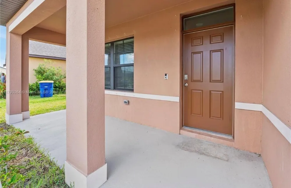 5305 FANTASY DRIVE Fort Pierce, FL 34947