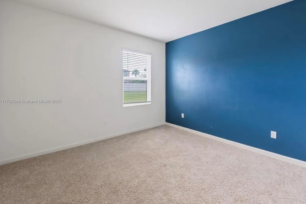 5305 FANTASY DRIVE Fort Pierce, FL 34947
