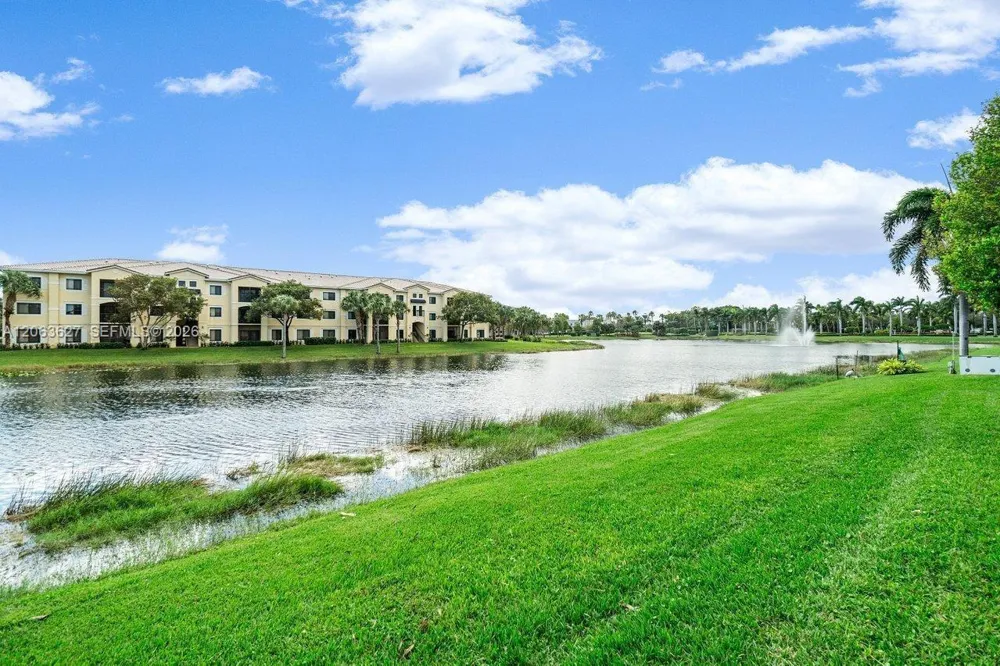 2813 Grande Pkwy #301 Palm Beach Gardens, FL 33410