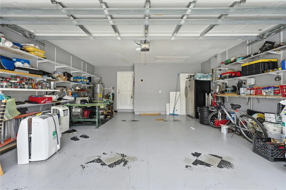 10114 OAK CREST ROAD Orlando, FL 32829