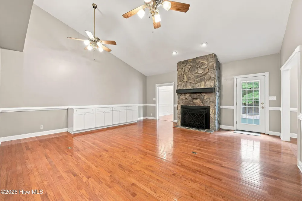 407 Rustic Court Pollocksville, NC 28573