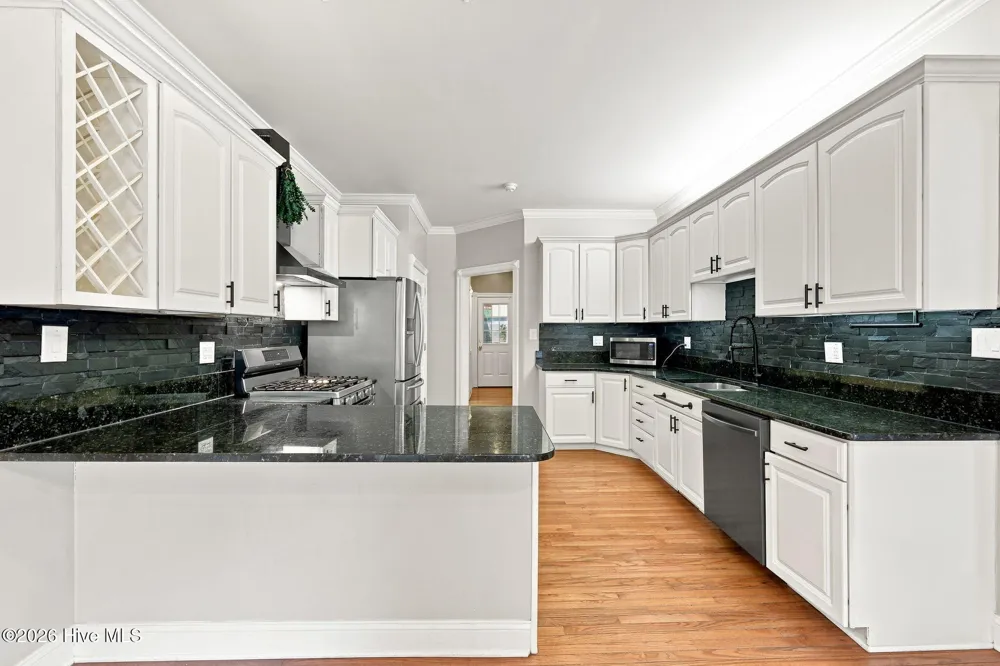 407 Rustic Court Pollocksville, NC 28573