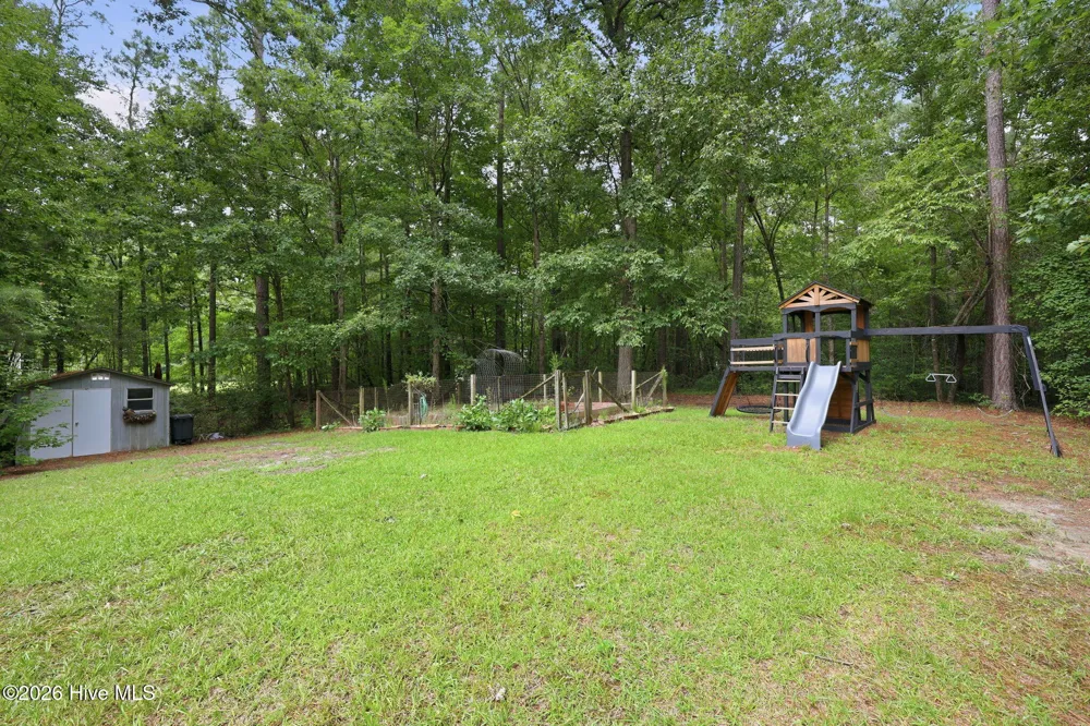 407 Rustic Court Pollocksville, NC 28573