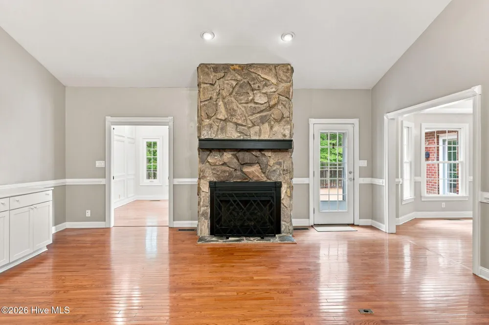407 Rustic Court Pollocksville, NC 28573
