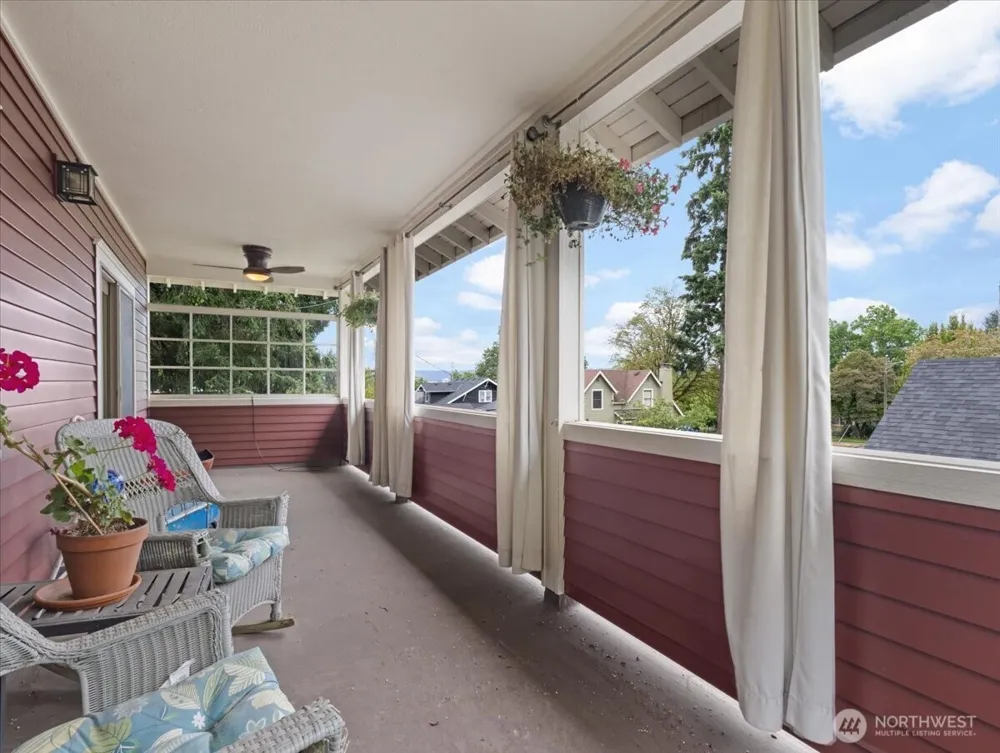 2400 H STREET Vancouver, WA 98663