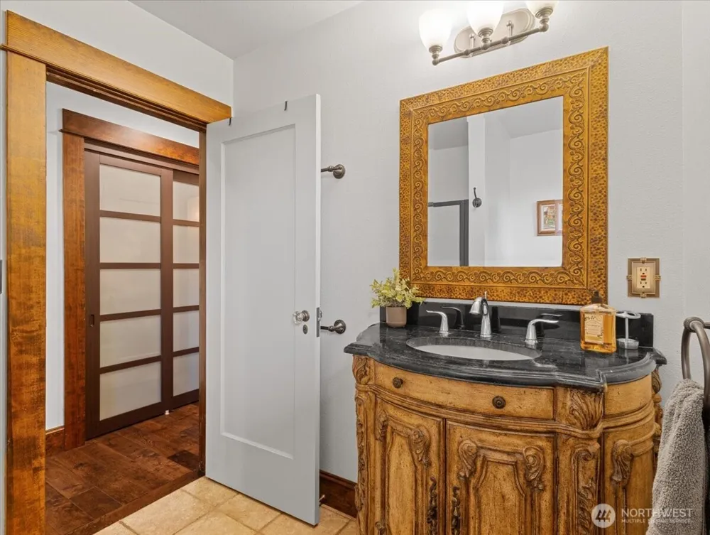 2400 H STREET Vancouver, WA 98663