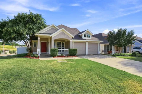 2401 Parkview Drive