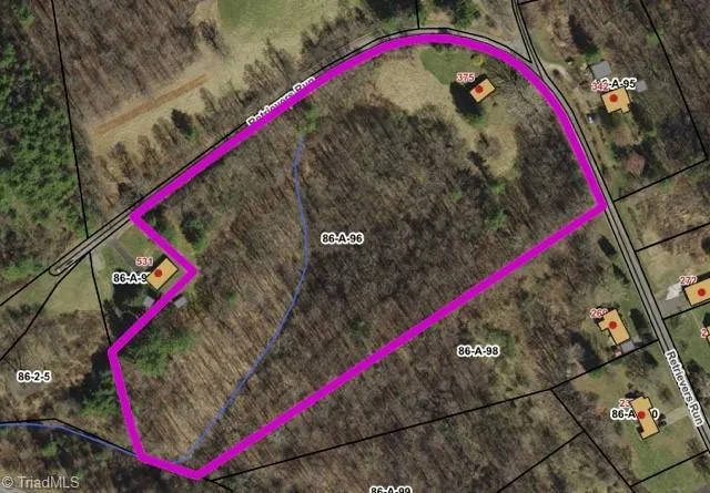 375 Retrivers Lane Hillsville, VA 24343